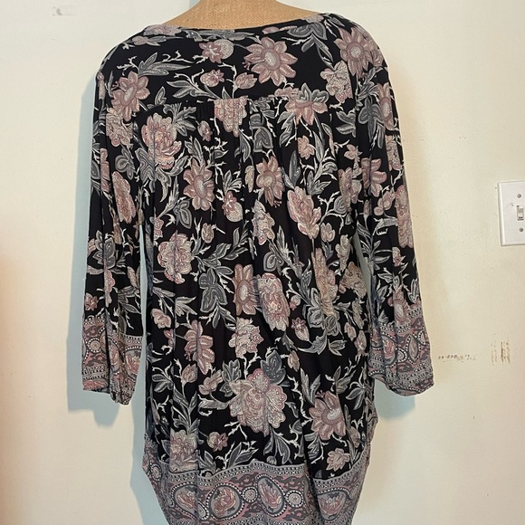 Lucky Brand Floral Paisley Black & Pink Women's top Boho size 1X 100% viscose - Picture 5 of 10